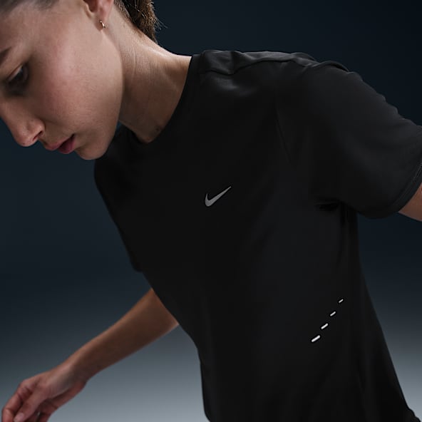 Nike top black outlet